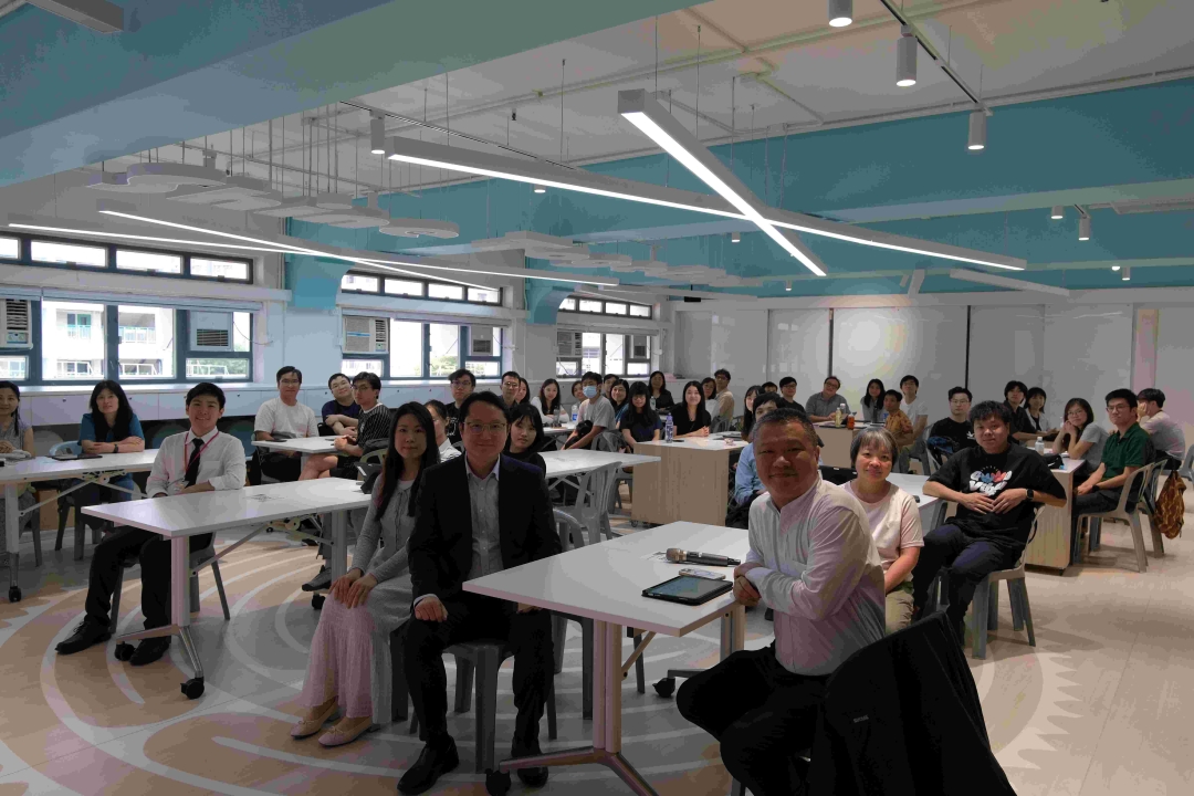 【活動回顧｜中學數學 AI 應用：教師專業進修課程到校參觀與交流 】