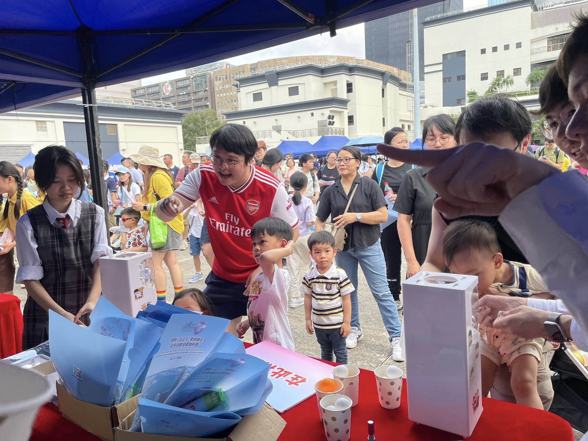 為響應全民國家安全教育日，本校參與了「觀塘區國家安全嘉年華2026」 - 圖片 4