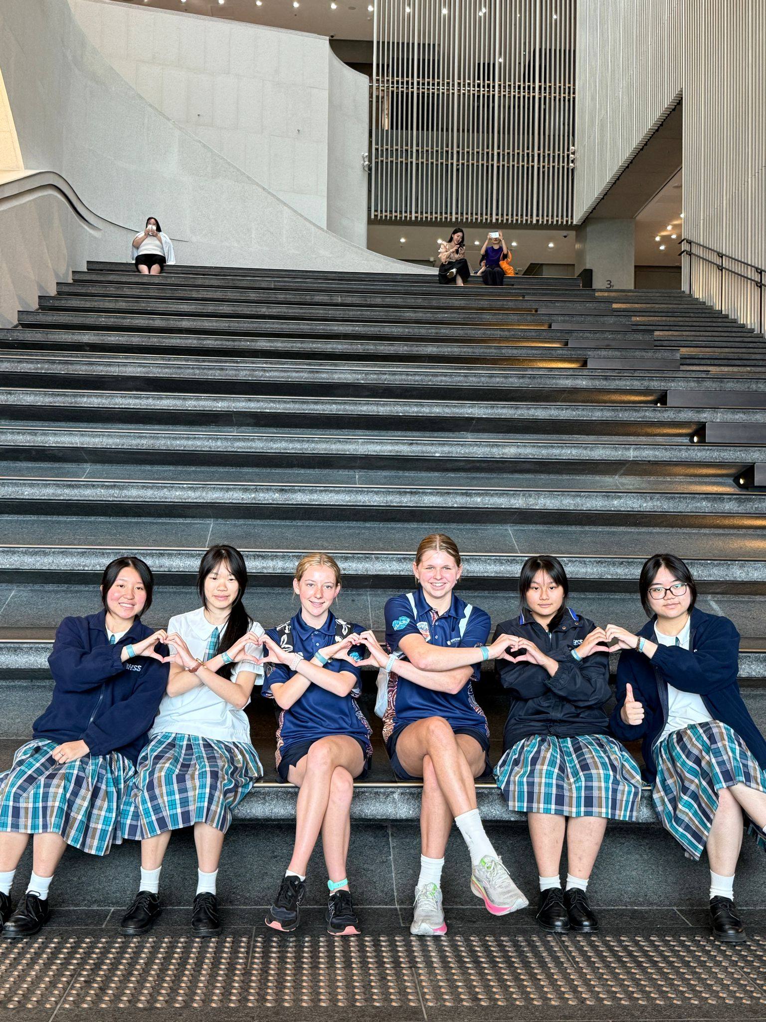 超過80位同學化身文化大使，與 Bayswater Secondary College  深入探索香港獨特的文化魅力 - 圖片 3