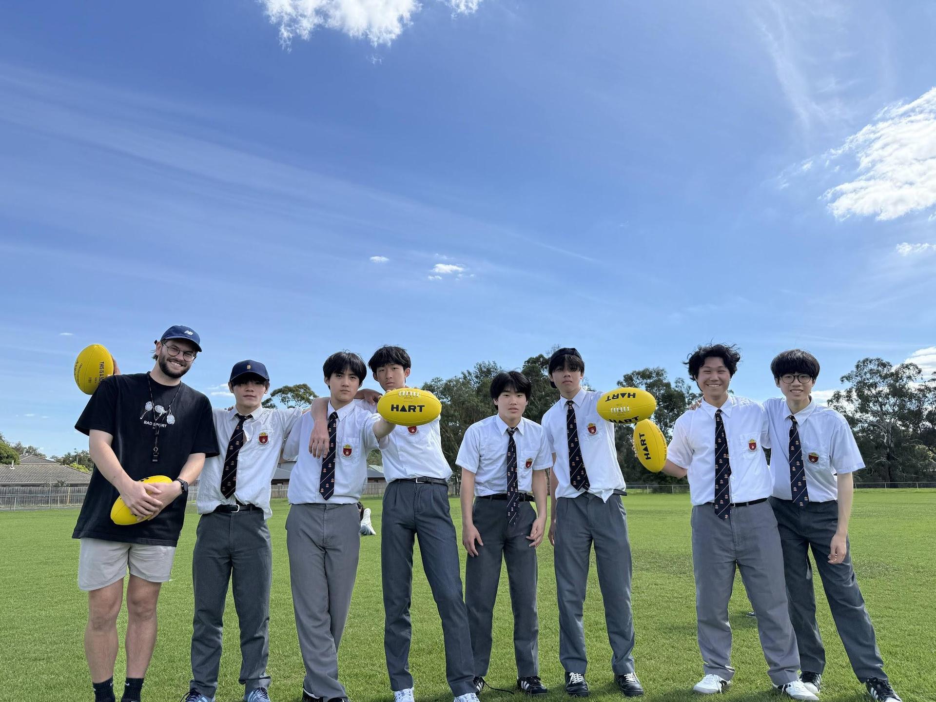 聖公會何明華會督中學推動學生放眼世界 建立祖國為根全球視野